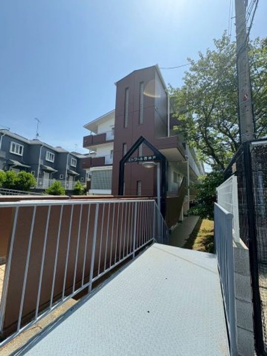 エトワール西神戸の外観