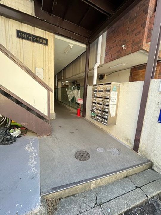 ONハイツ甲東園の外観