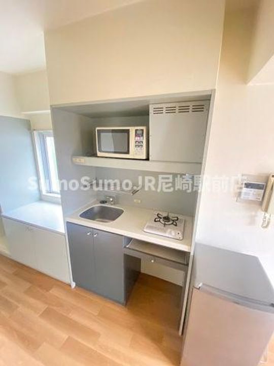 兵庫県尼崎市瓦宮1丁目(マンション)の賃貸物件のキッチン