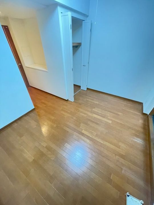 兵庫県神戸市中央区八幡通1丁目(マンション)の賃貸物件の居間