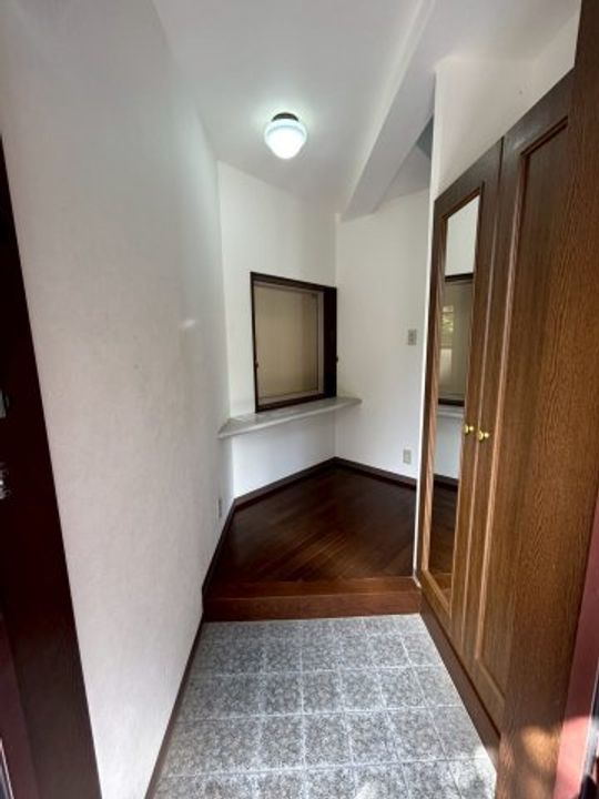 ライブオーク名谷町の玄関