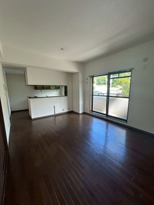 ライブオーク名谷町の居間