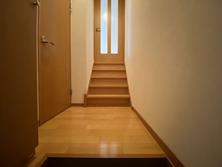 ベネフィスタウン井尻2の玄関