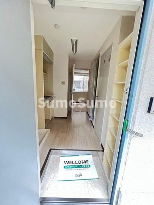 兵庫県西宮市下大市西町(アパート)の賃貸物件の玄関