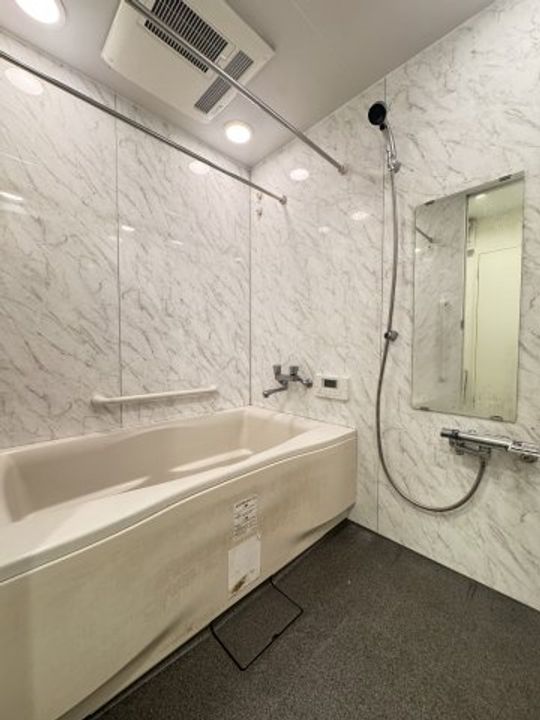 兵庫県神戸市中央区栄町通4丁目(マンション)の賃貸物件の風呂