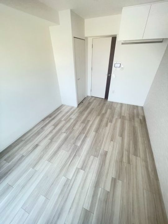 兵庫県神戸市中央区海岸通4丁目(マンション)の賃貸物件の居間