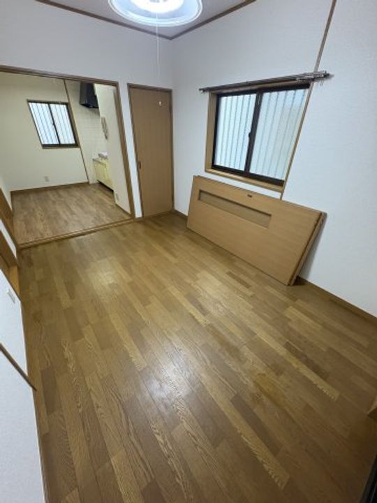 ラペル大塚の居間