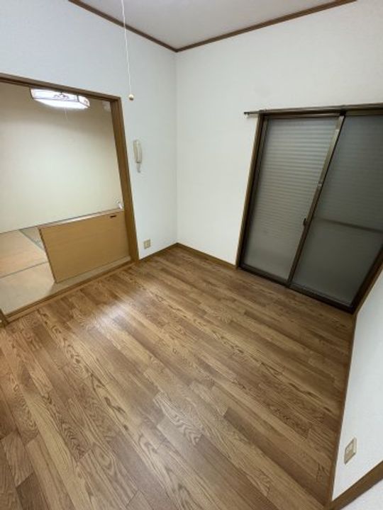 ラペル大塚の居間