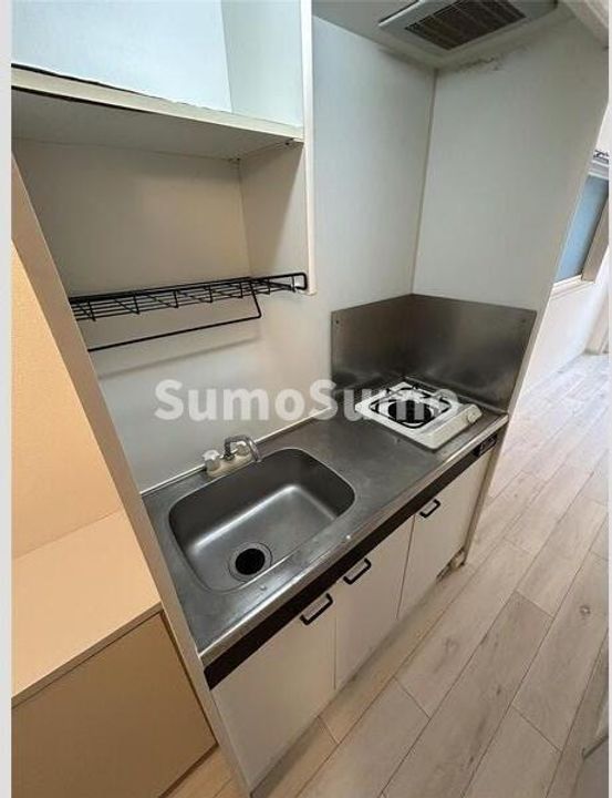 ロイヤル南天神のキッチン