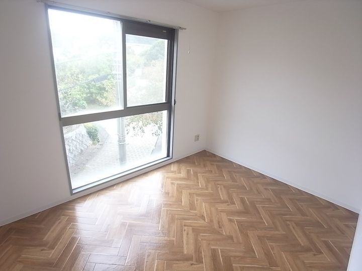 グリーンハイツ妙法寺 B棟の寝室