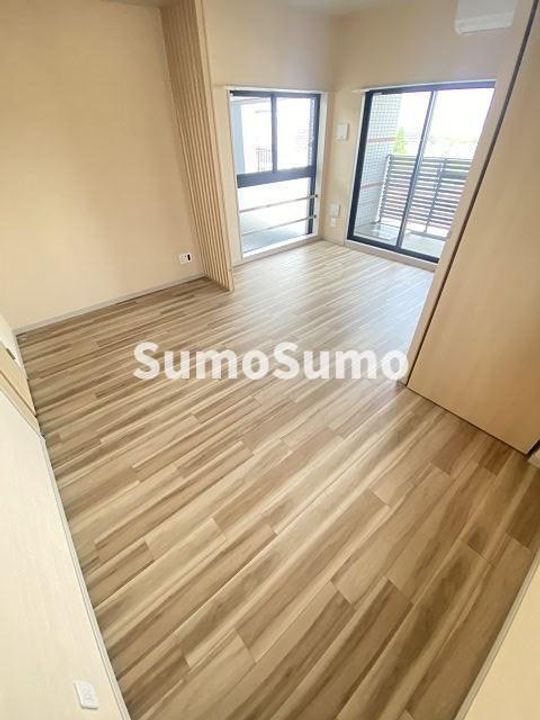 兵庫県尼崎市東難波町5丁目(マンション)の賃貸物件の居間