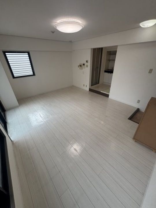 兵庫県神戸市中央区元町通6丁目(マンション)の賃貸物件の居間