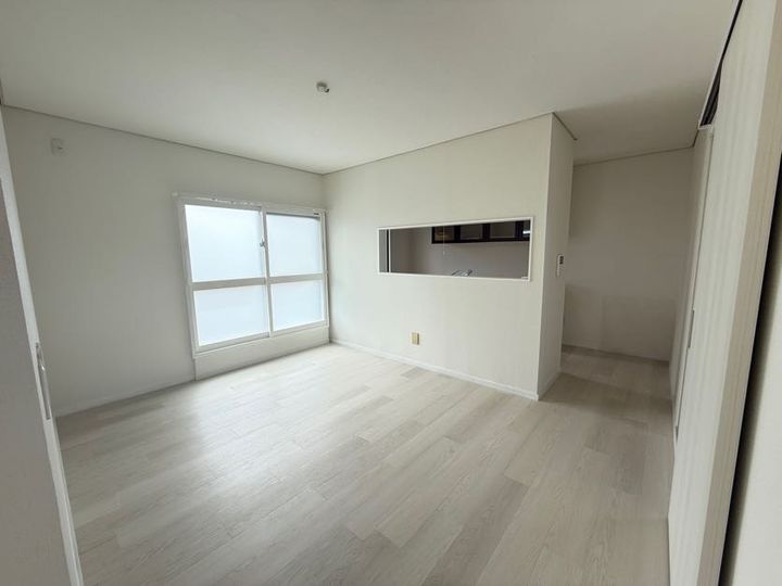 親王塚一番館の居間