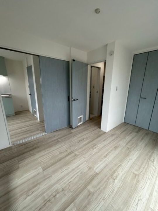 アリビア大観町の居間