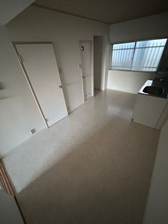 クイーンズハイツ名倉の居間