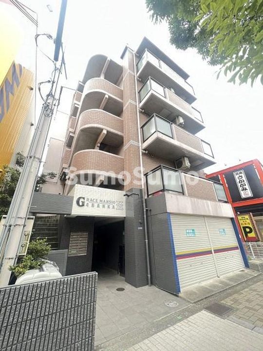 グレイスマンション4番館の外観