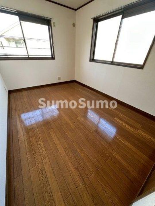 フェリセスの内装