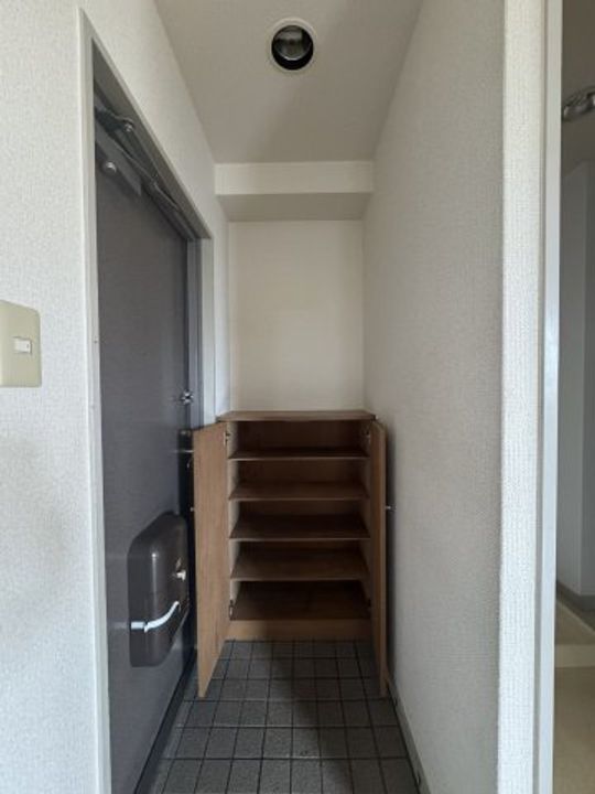 兵庫県神戸市兵庫区湊町3丁目(マンション)の賃貸物件の玄関