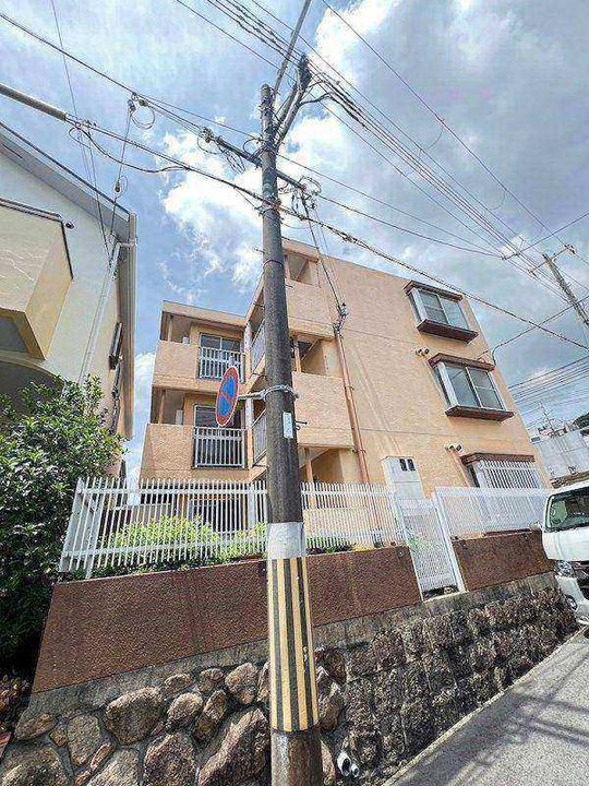 兵庫県神戸市灘区天城通8丁目(マンション)の賃貸物件の外観