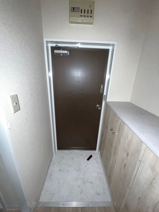 兵庫県神戸市灘区天城通8丁目(マンション)の賃貸物件の玄関