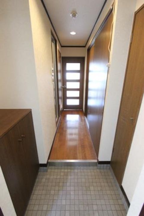 福岡県福岡市早良区西新5丁目(マンション)の賃貸物件の玄関