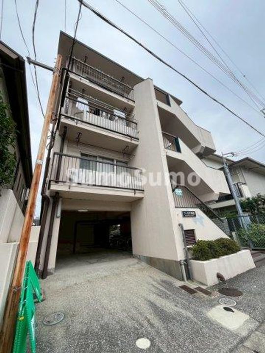 兵庫県西宮市甲風園2丁目(マンション)の賃貸物件の外観