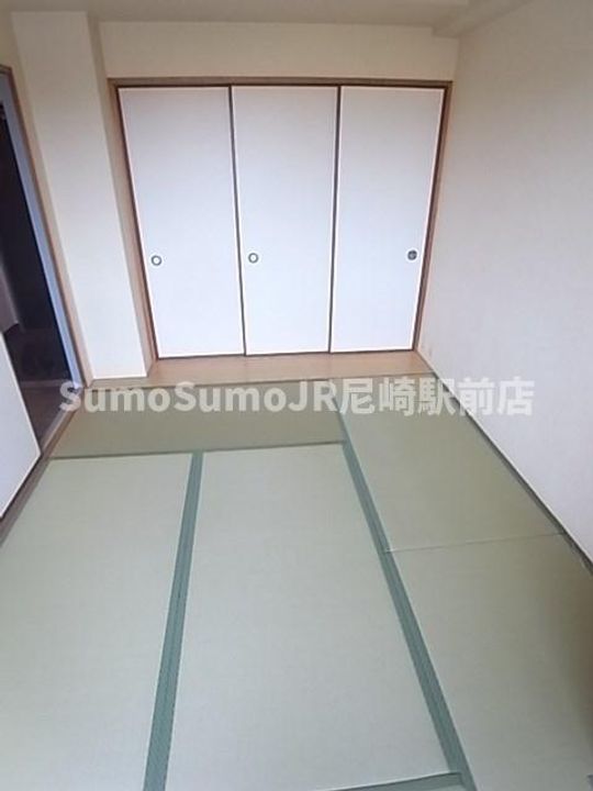 兵庫県尼崎市田能4丁目(マンション)の賃貸物件の寝室