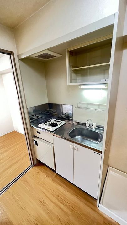 兵庫県神戸市中央区琴ノ緒町3丁目(マンション)の賃貸物件のキッチン