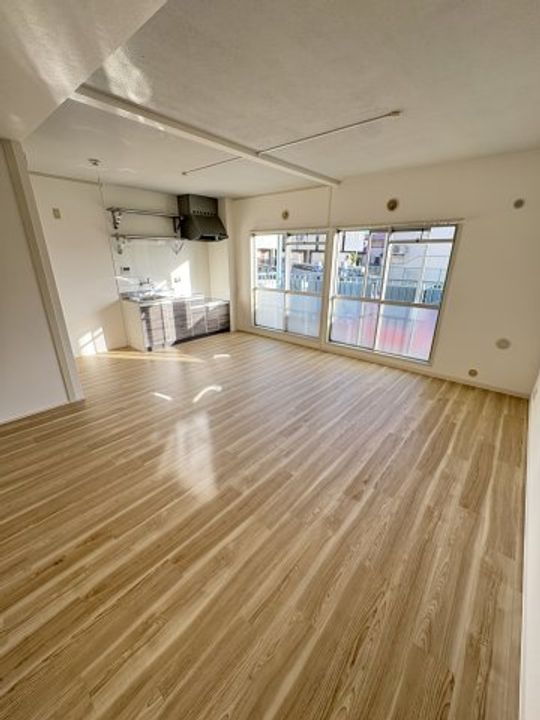 兵庫県神戸市須磨区白川台7丁目(マンション)の賃貸物件の居間