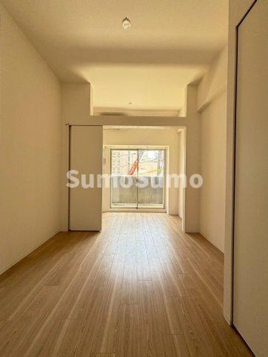 セレニテ夕陽丘エクラの居間