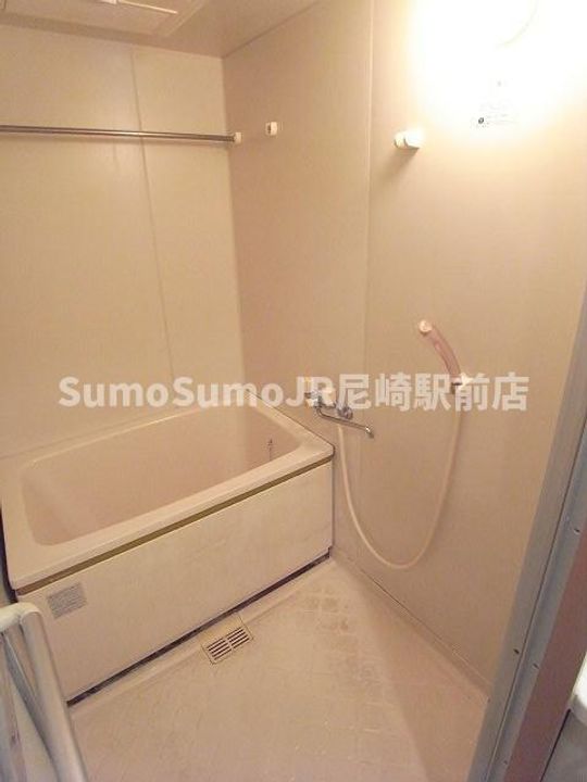 兵庫県尼崎市小中島2丁目(マンション)の賃貸物件の風呂