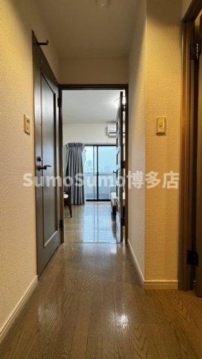 福岡県福岡市早良区西新5丁目(マンション)の賃貸物件の玄関