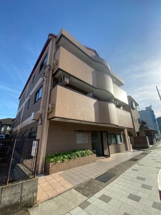 兵庫県神戸市須磨区須磨浦通5丁目(アパート)の賃貸物件の外観