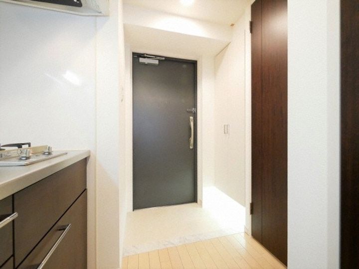 大阪府大阪市西区江戸堀2丁目(マンション)の賃貸物件の玄関