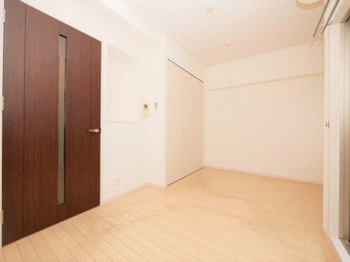 大阪府大阪市西区江戸堀2丁目(マンション)の賃貸物件の寝室