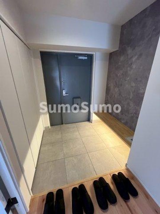 グラン・ドムール甲子園口Ⅱの玄関