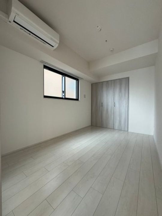 大阪府大阪市西区西本町1丁目(マンション)の賃貸物件の居間