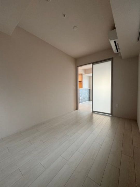 大阪府大阪市西区西本町1丁目(マンション)の賃貸物件の寝室