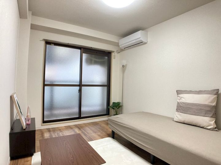 大阪府大阪市浪速区戎本町1丁目(マンション)の賃貸物件の居間