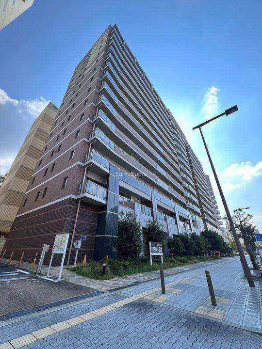 大阪府大阪市浪速区湊町2丁目(マンション)の賃貸物件の外観
