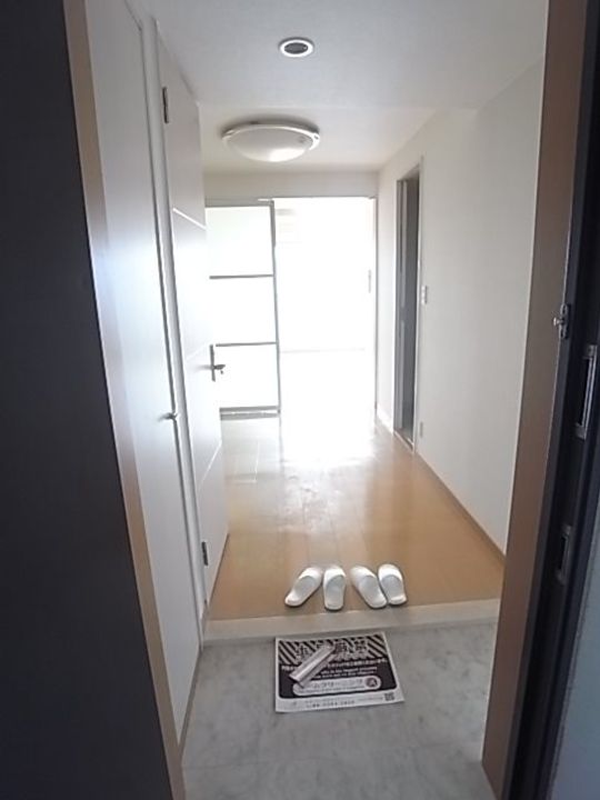 兵庫県尼崎市南塚口町1丁目(マンション)の賃貸物件の玄関