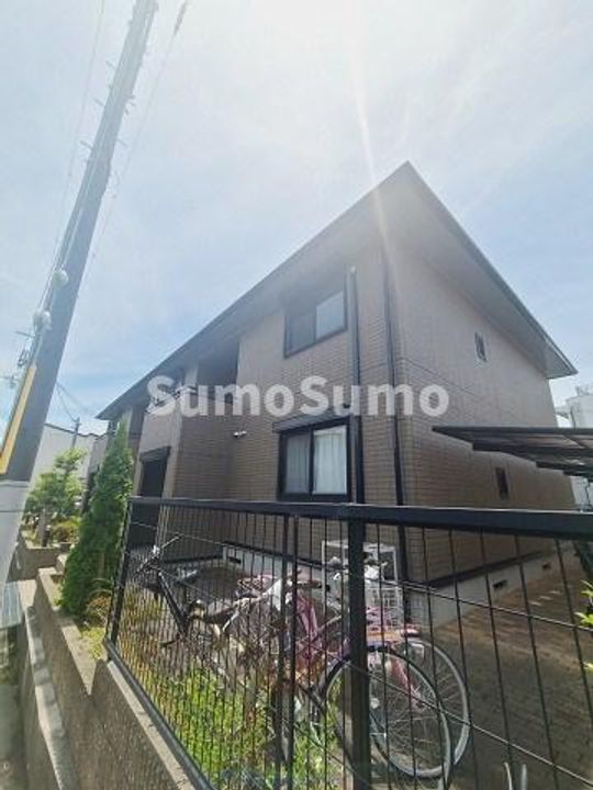 パインズ甲子園の外観