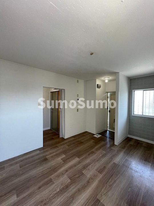 グリーンヒル舞子の居間