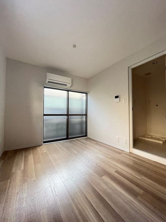 兵庫県神戸市兵庫区松本通8丁目(アパート)の賃貸物件の居間