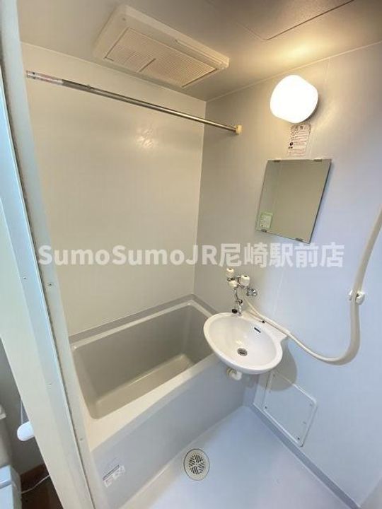 兵庫県尼崎市南塚口町5丁目(アパート)の賃貸物件の風呂