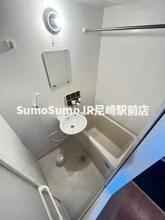 兵庫県尼崎市南塚口町5丁目(アパート)の賃貸物件の風呂