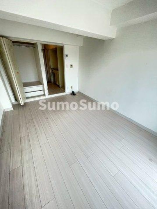 コスミックの寝室