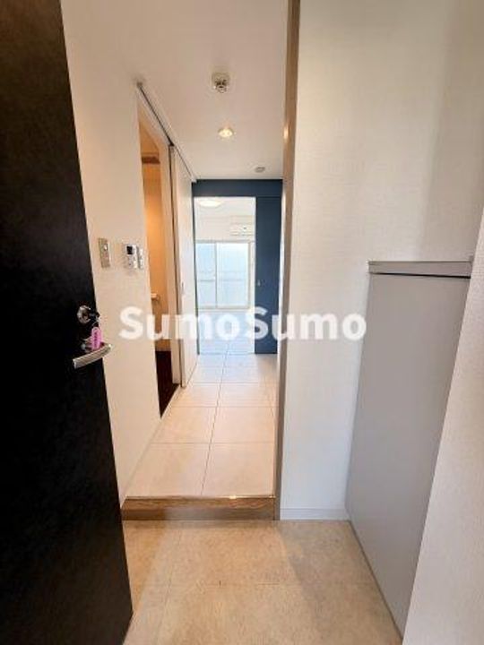 芦屋精道町アネックスの玄関