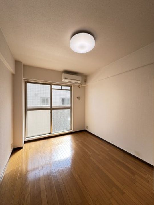 グランシャリオ王子の居間