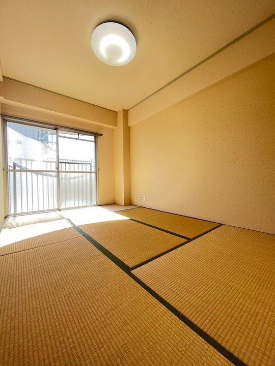 兵庫県神戸市中央区中山手通2丁目(マンション)の賃貸物件の寝室